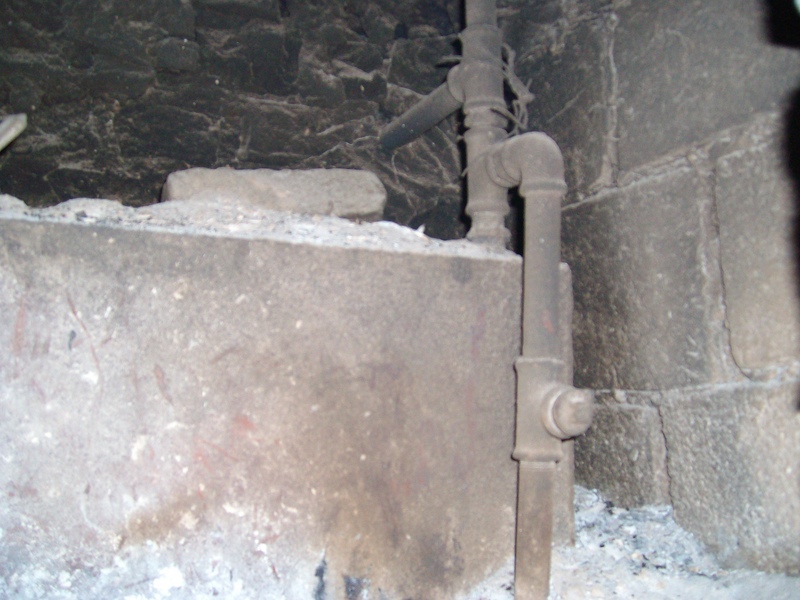 ForumEA/us/img505/2301/001ss7.jpg