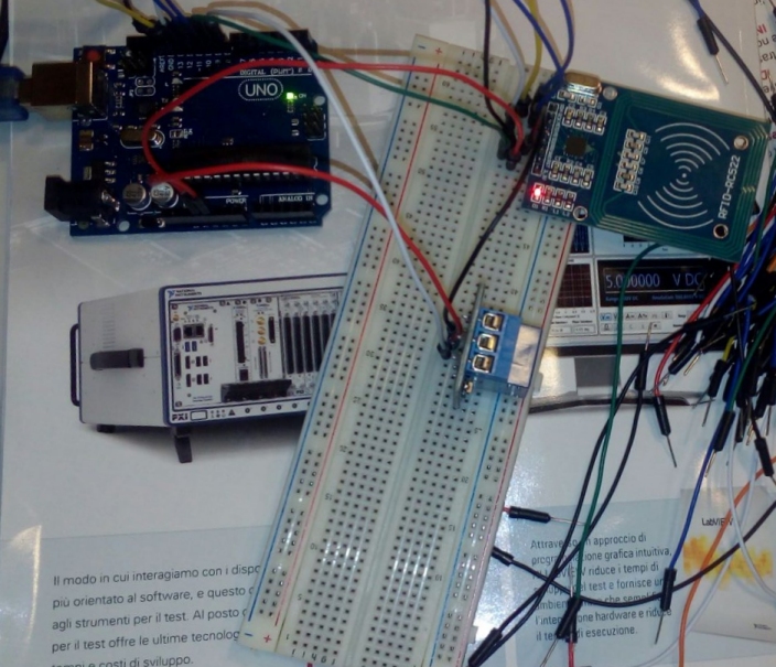 http://www.energialternativa.info/public/newforum/ForumEA/N/RFID-ARDUINO-RC522.jpg