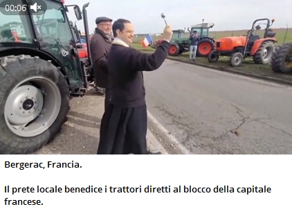 http://www.energialternativa.info/public/newforum/ForumEA/V/BEnedizioneTrattoristi.jpg