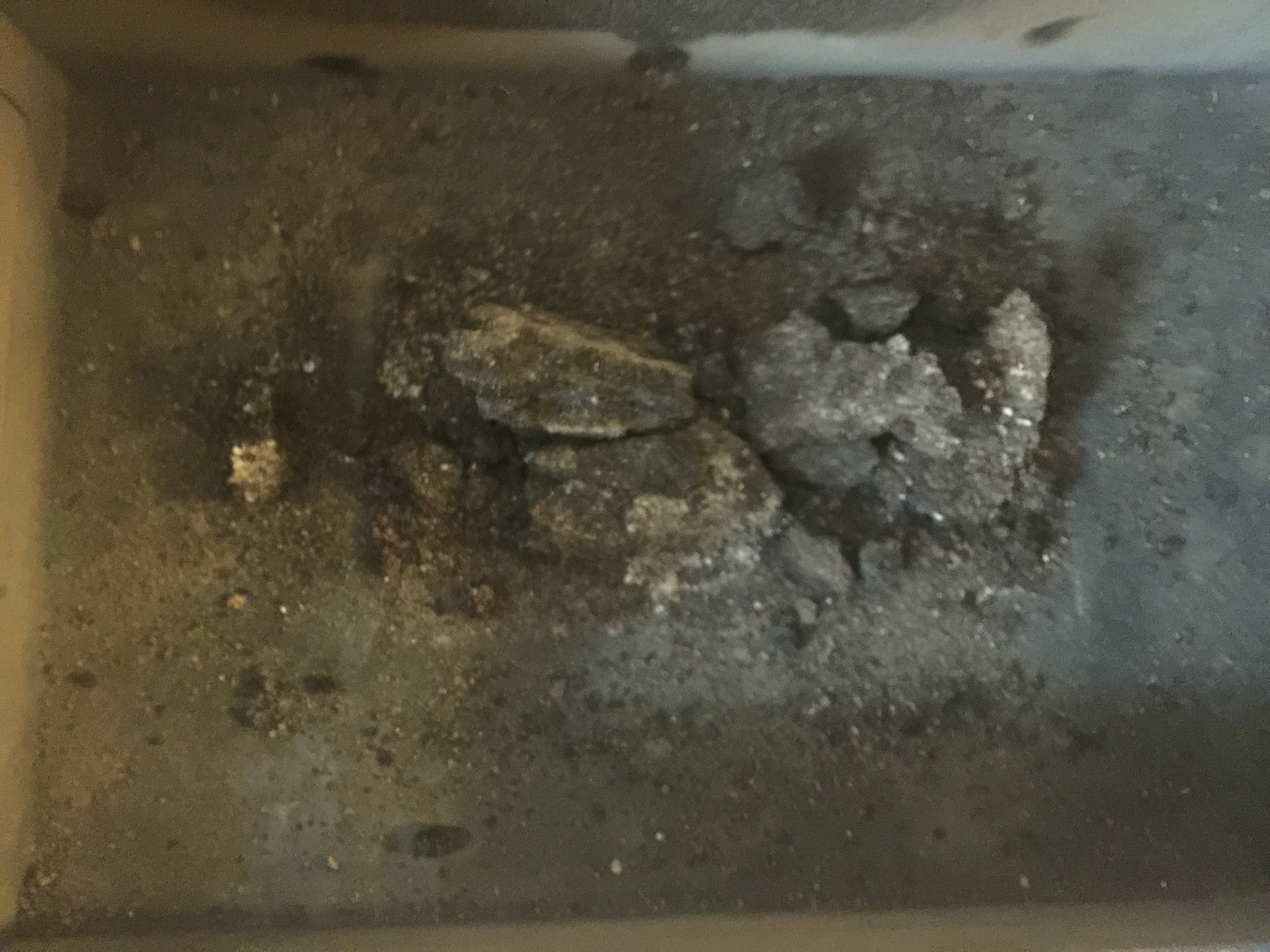 Crosta Nel Braciere Della Stufa A Pellet
