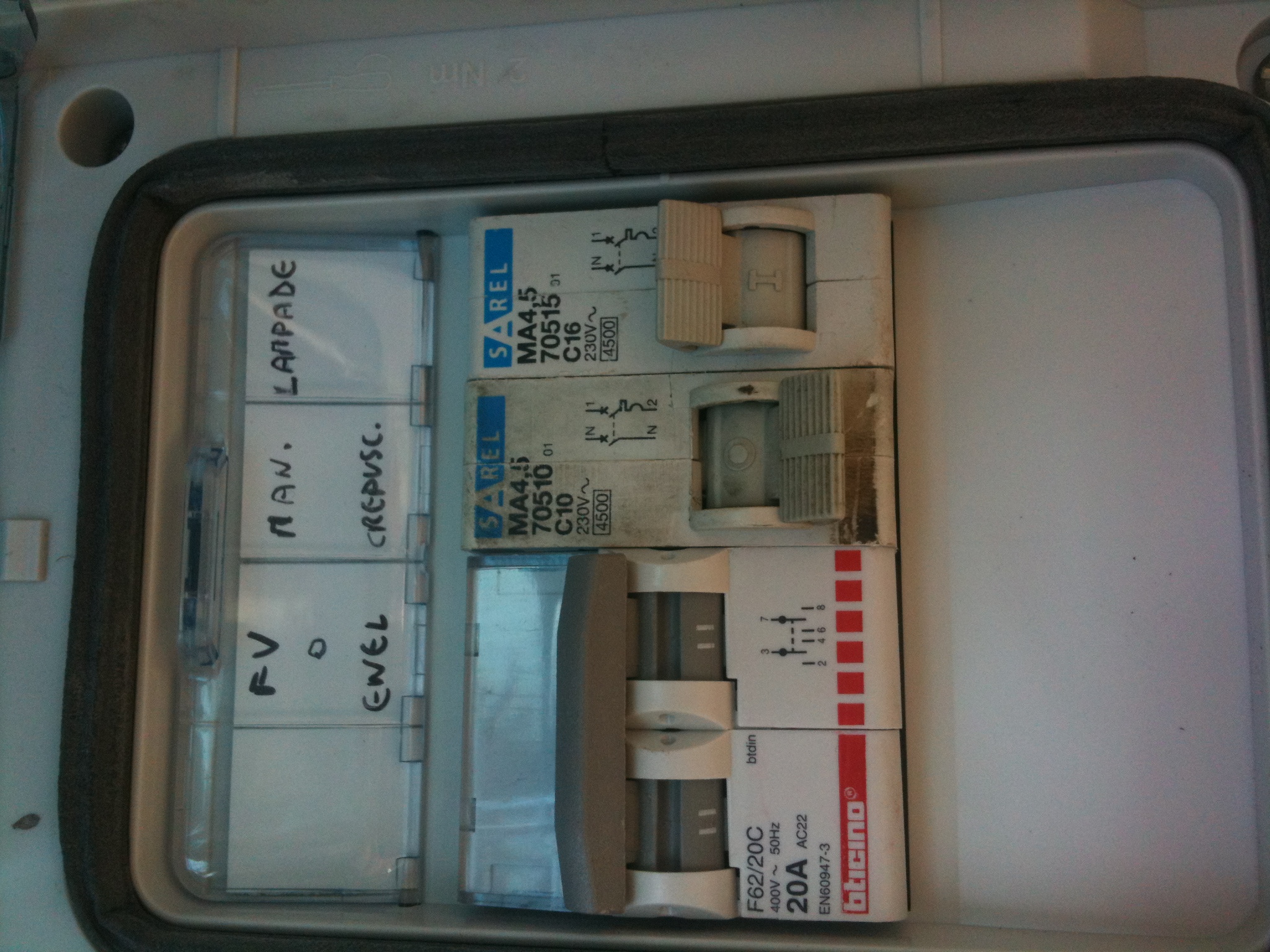 ForumEA/us/img33/1128/img0362bz.jpg