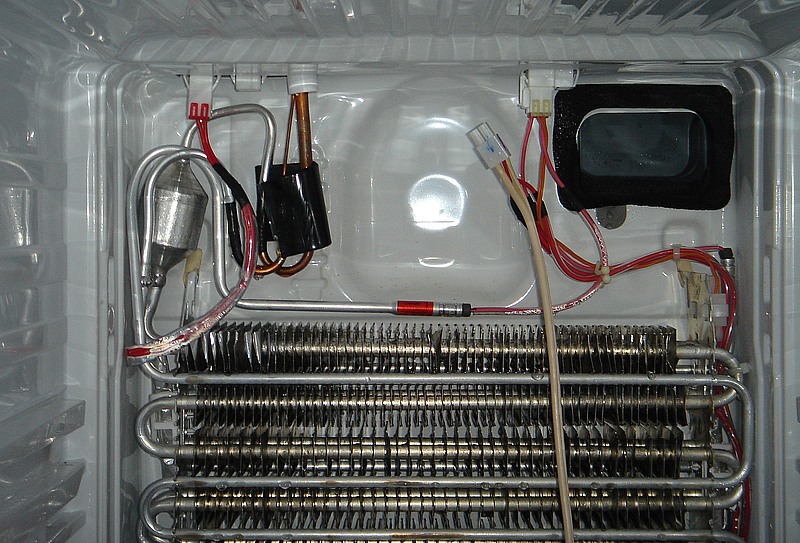 https://www.energialternativa.info/public/newforum/ForumEA/Z/frigo-LG-02.jpg