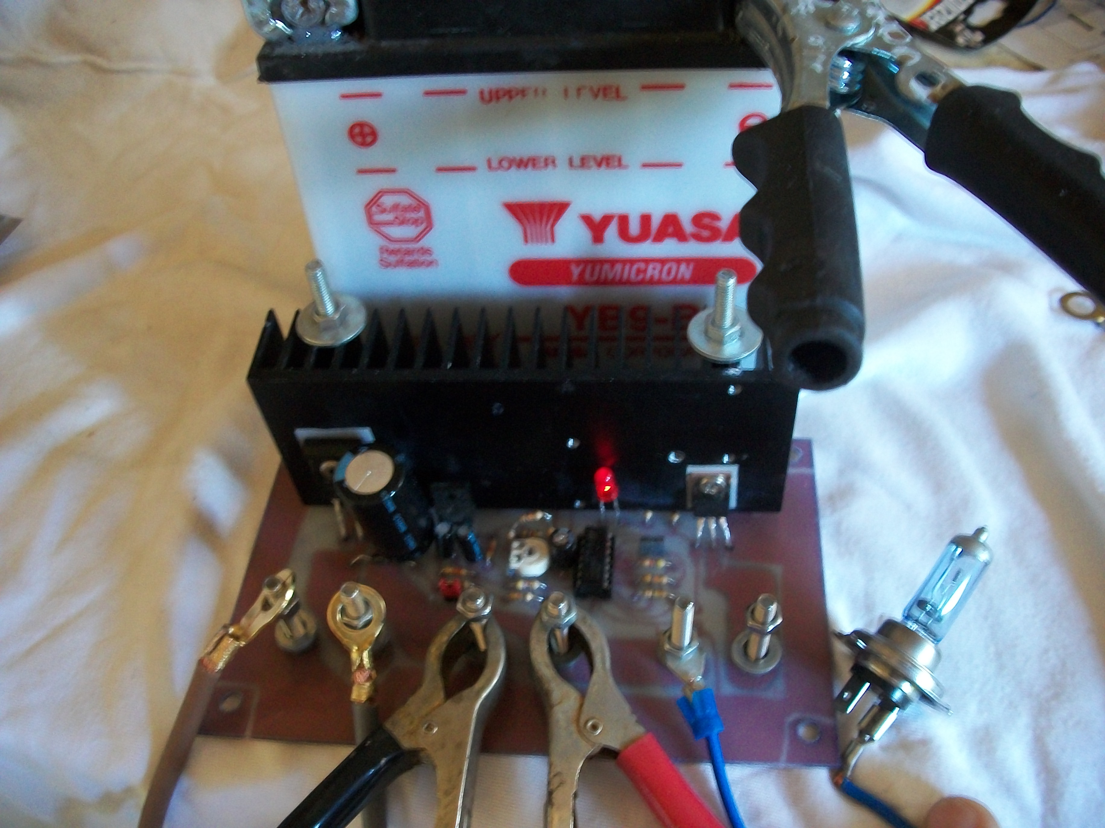 ForumEA/us/img688/3189/1001123j.jpg